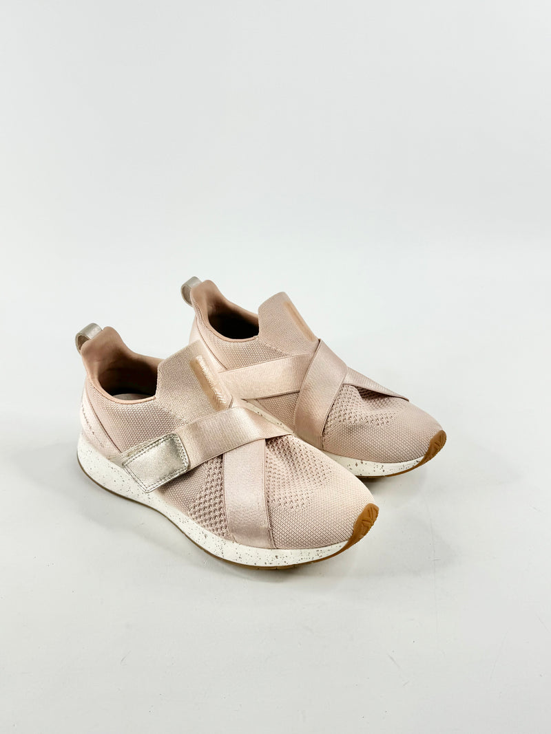 Frankie4 Rose Pink 'Zoey' Sneakers - EU38.5
