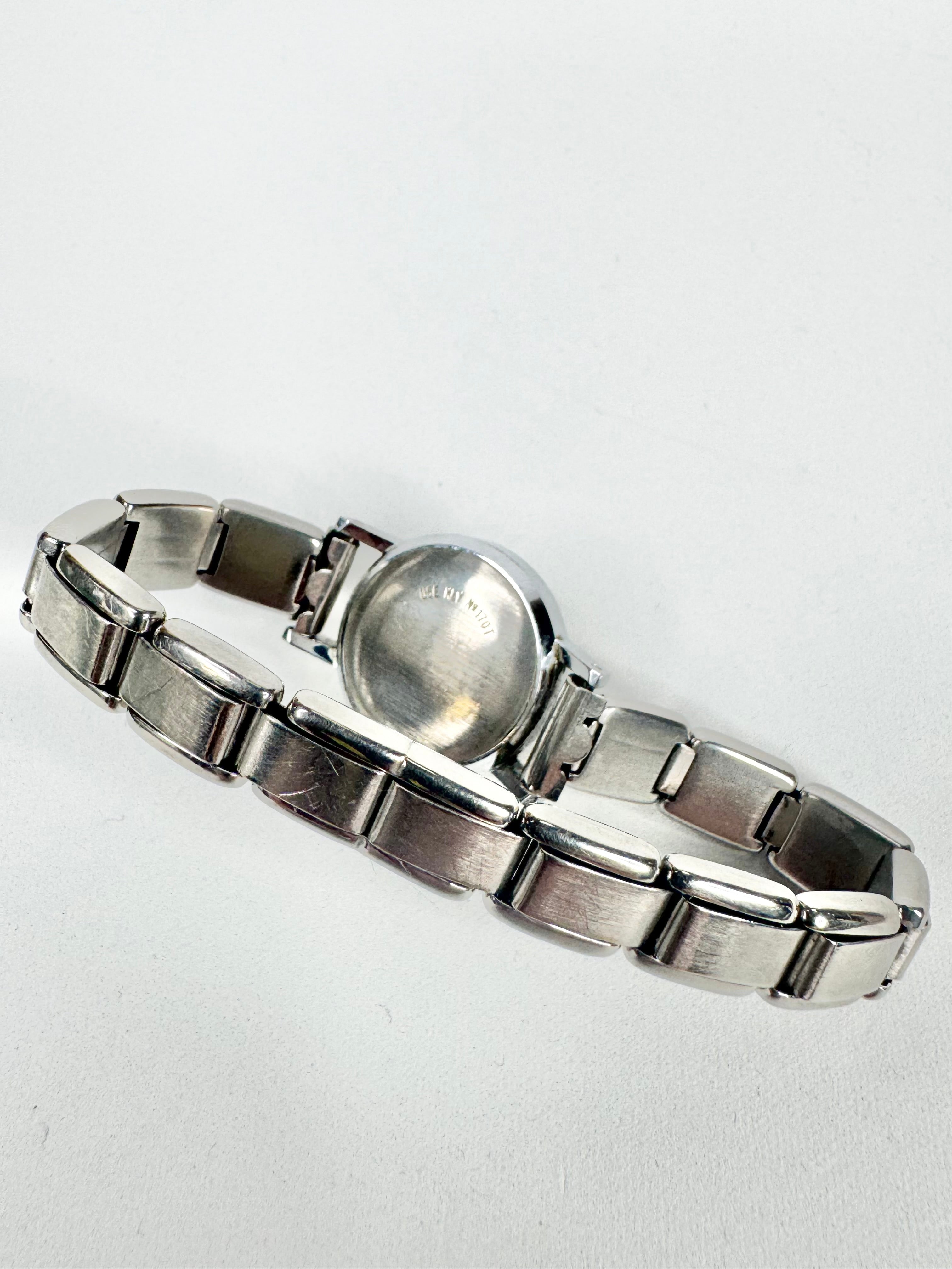 Vintage 1970s Silver Tone Tissot Watch