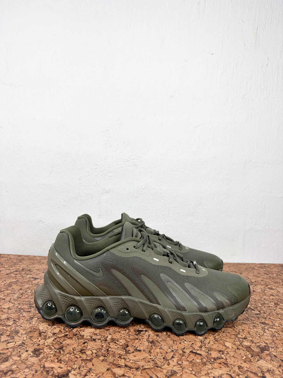 Nike Air Max Dn8 'Cargo Khaki Oil Green' - EU45.5