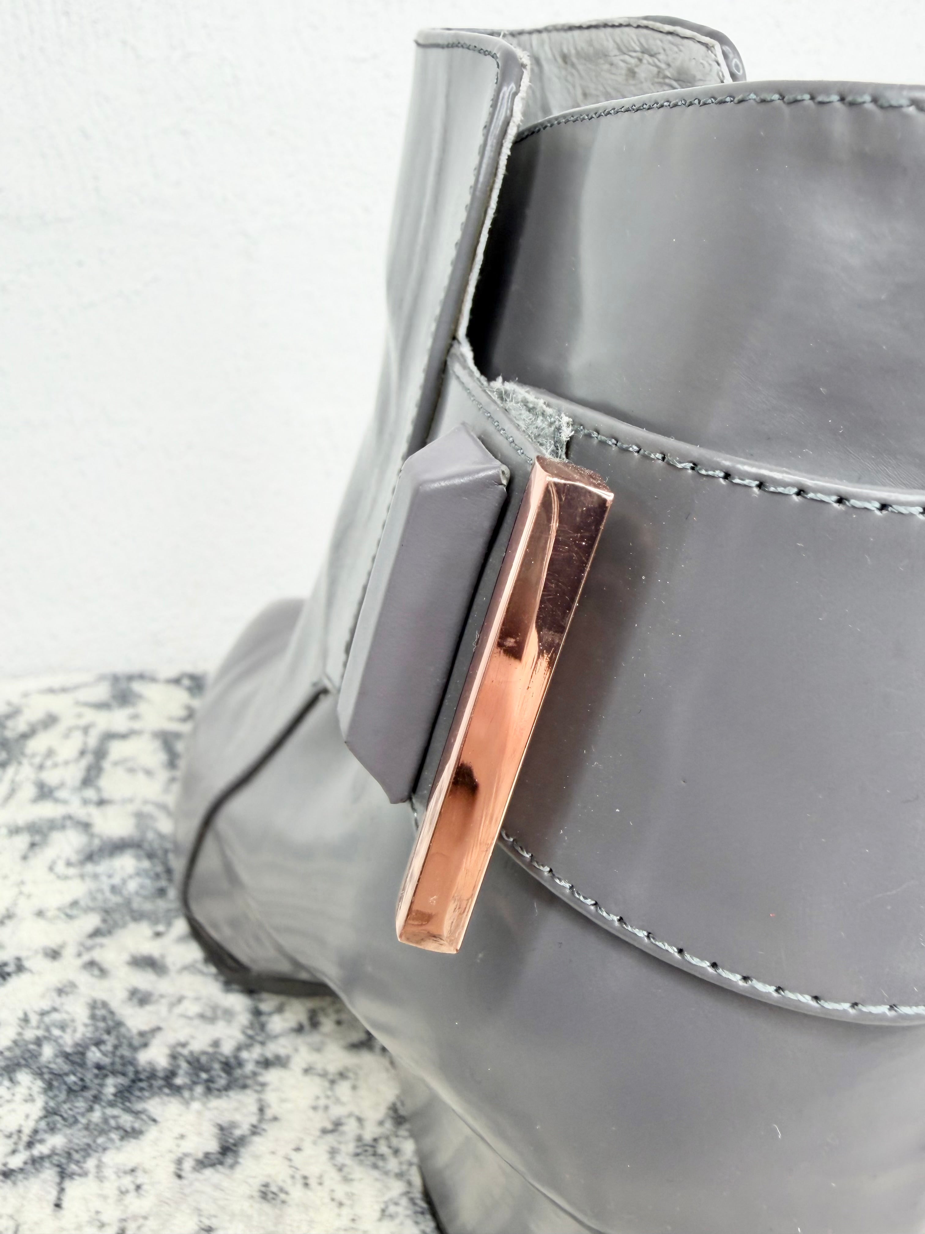 Ginger & Smart Thunderstorm Grey Ankle Boots - EU41
