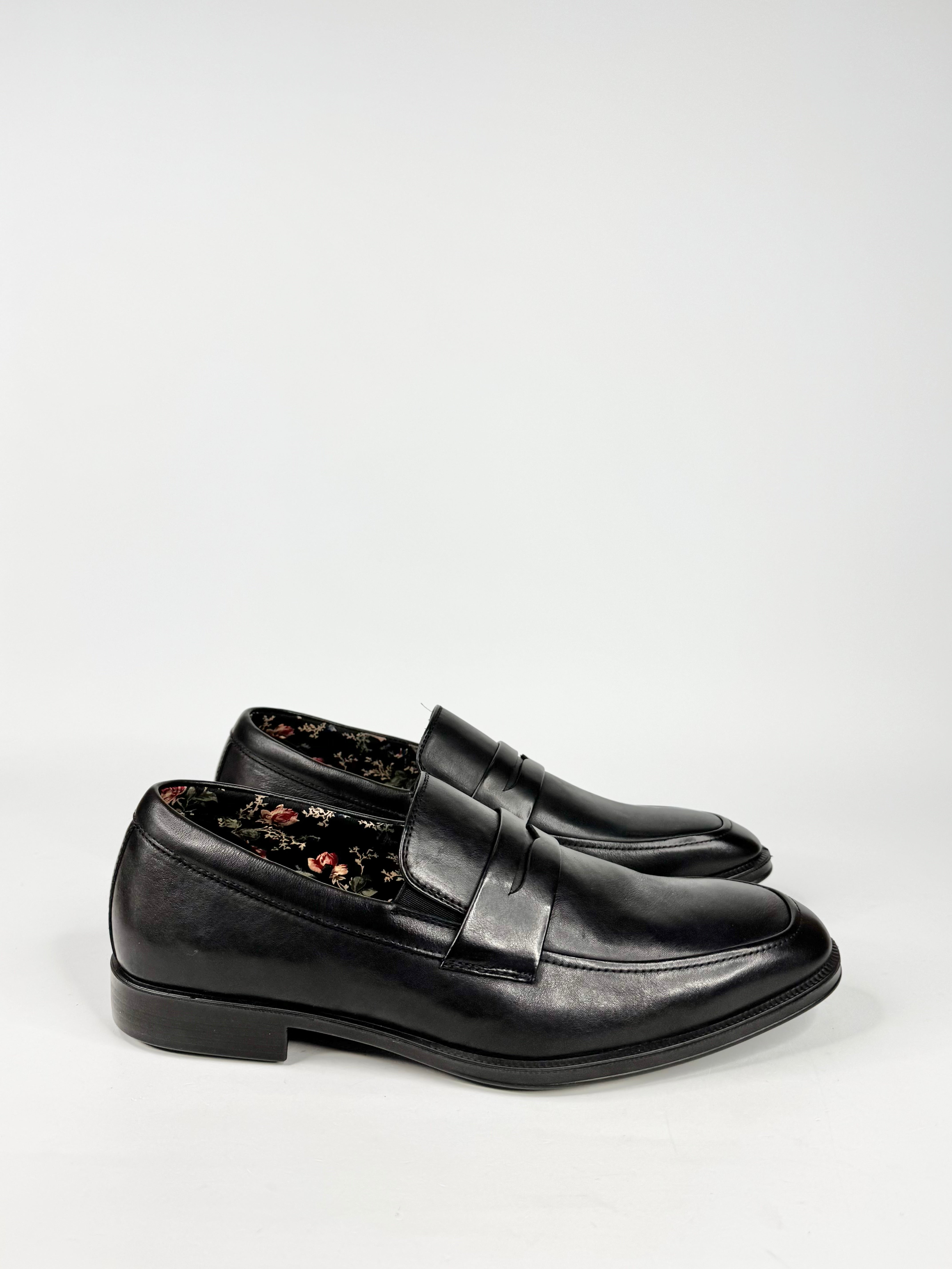 MFW Colorado Black 'Brad' Loafers - EU44