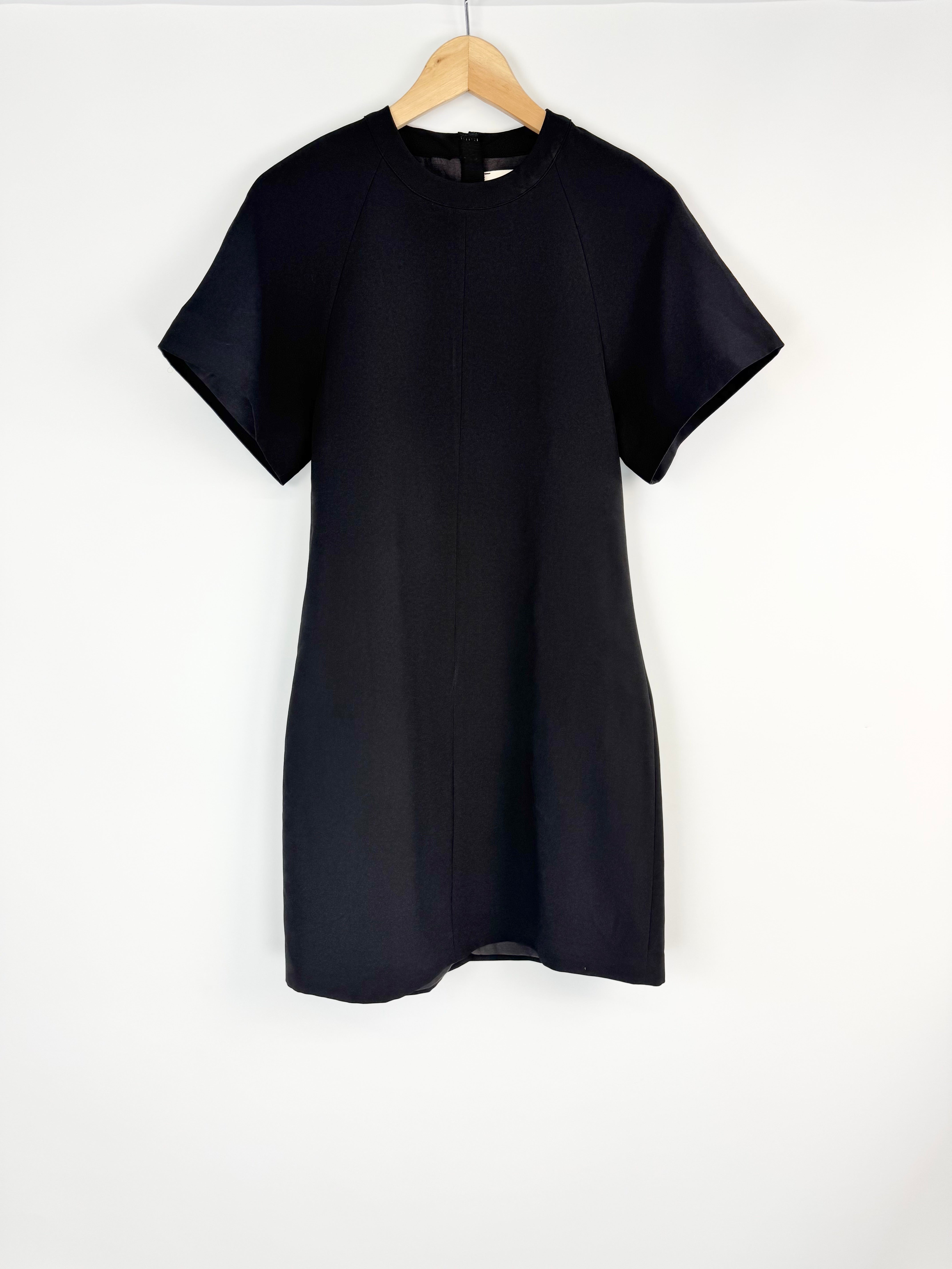 Búl Black Short Sleeve Dress - AU8/10