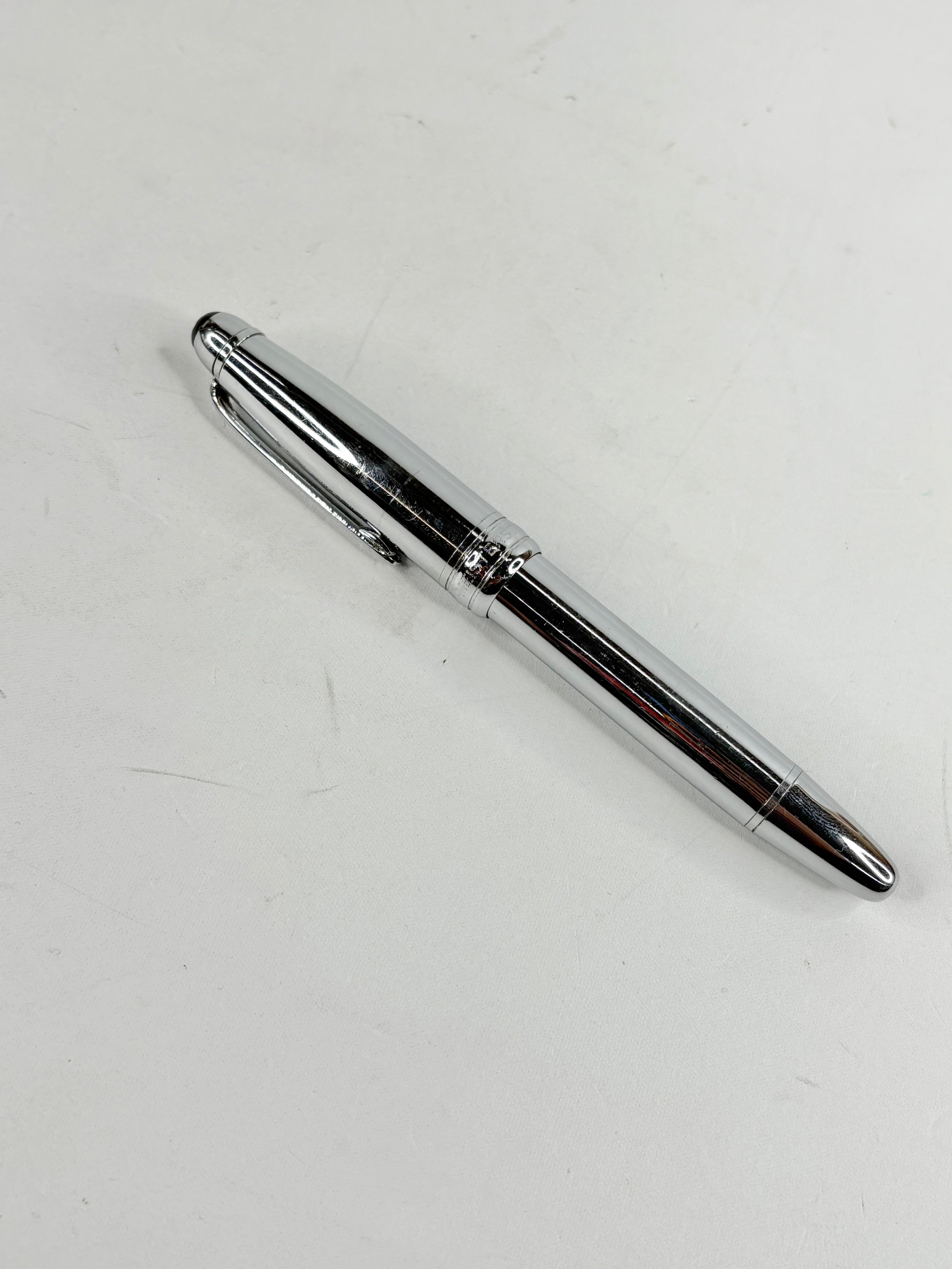 Mont Blanc Silver 'Meisterstück Pix' Ballpoint Pen
