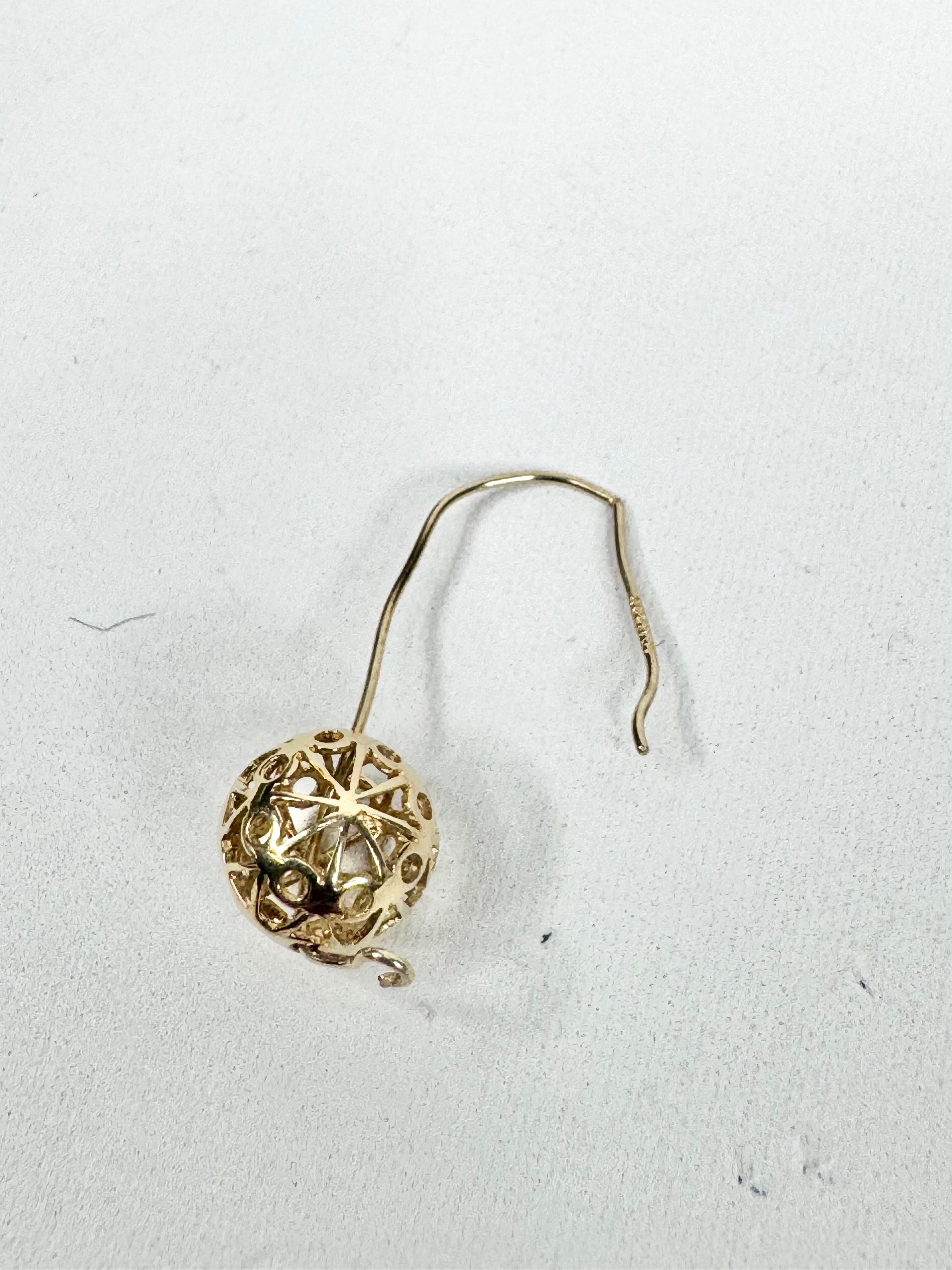 9ct Gold Filigree Ball Earrings
