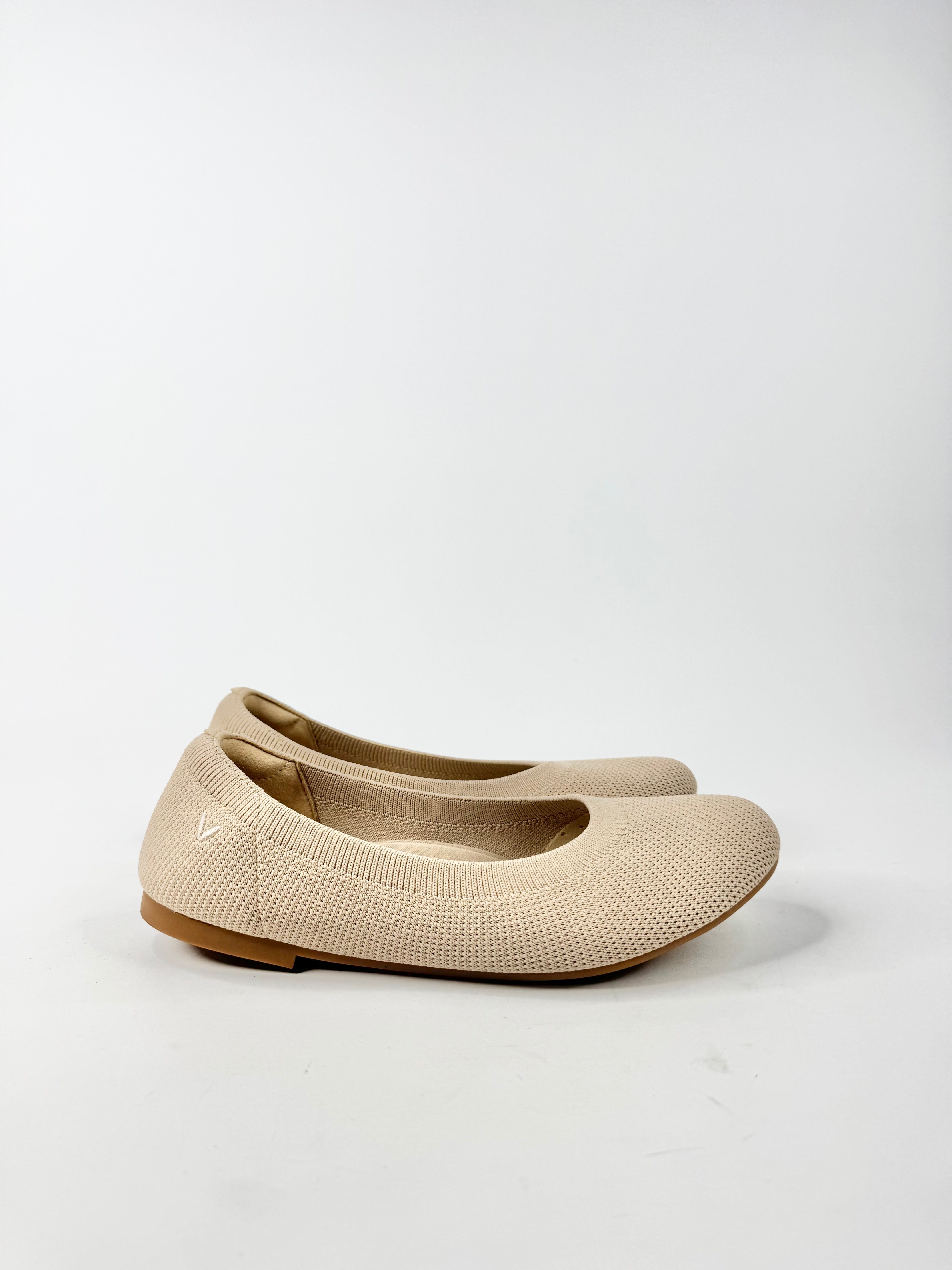 Vivaia 'Tamia 2.0' Almond Ballet Flats - EU37.5