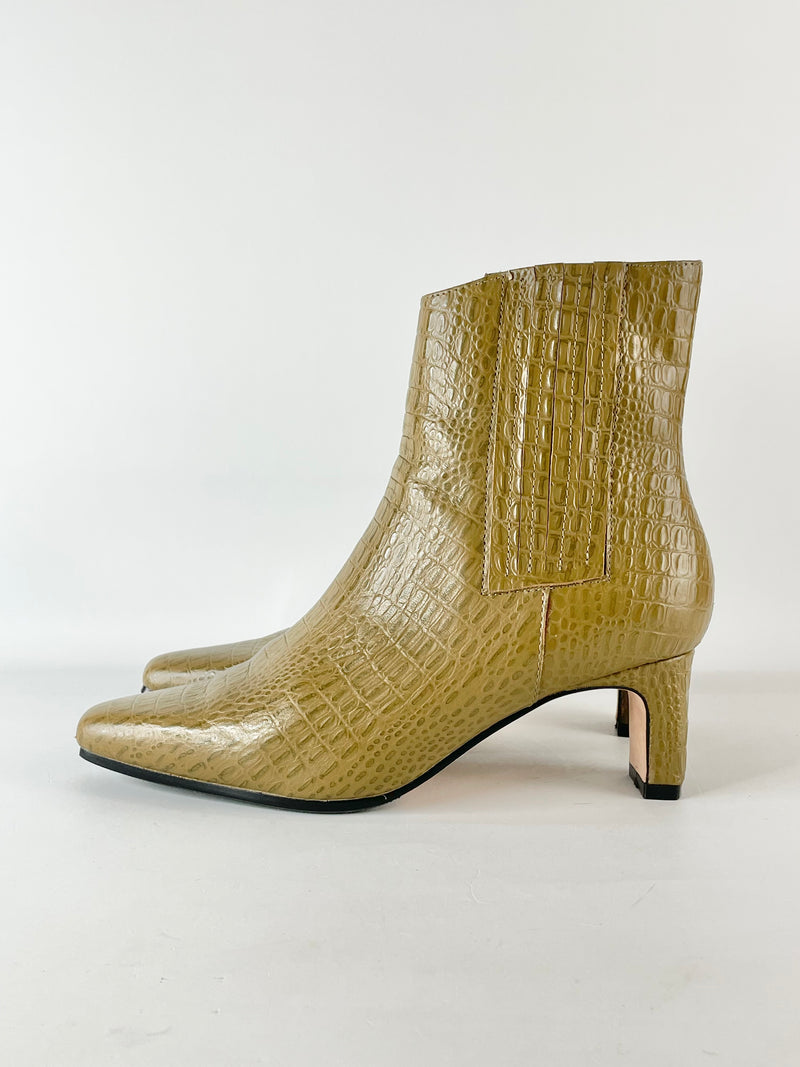 Bared Olive Snakeskin Ankle Boots - EU36