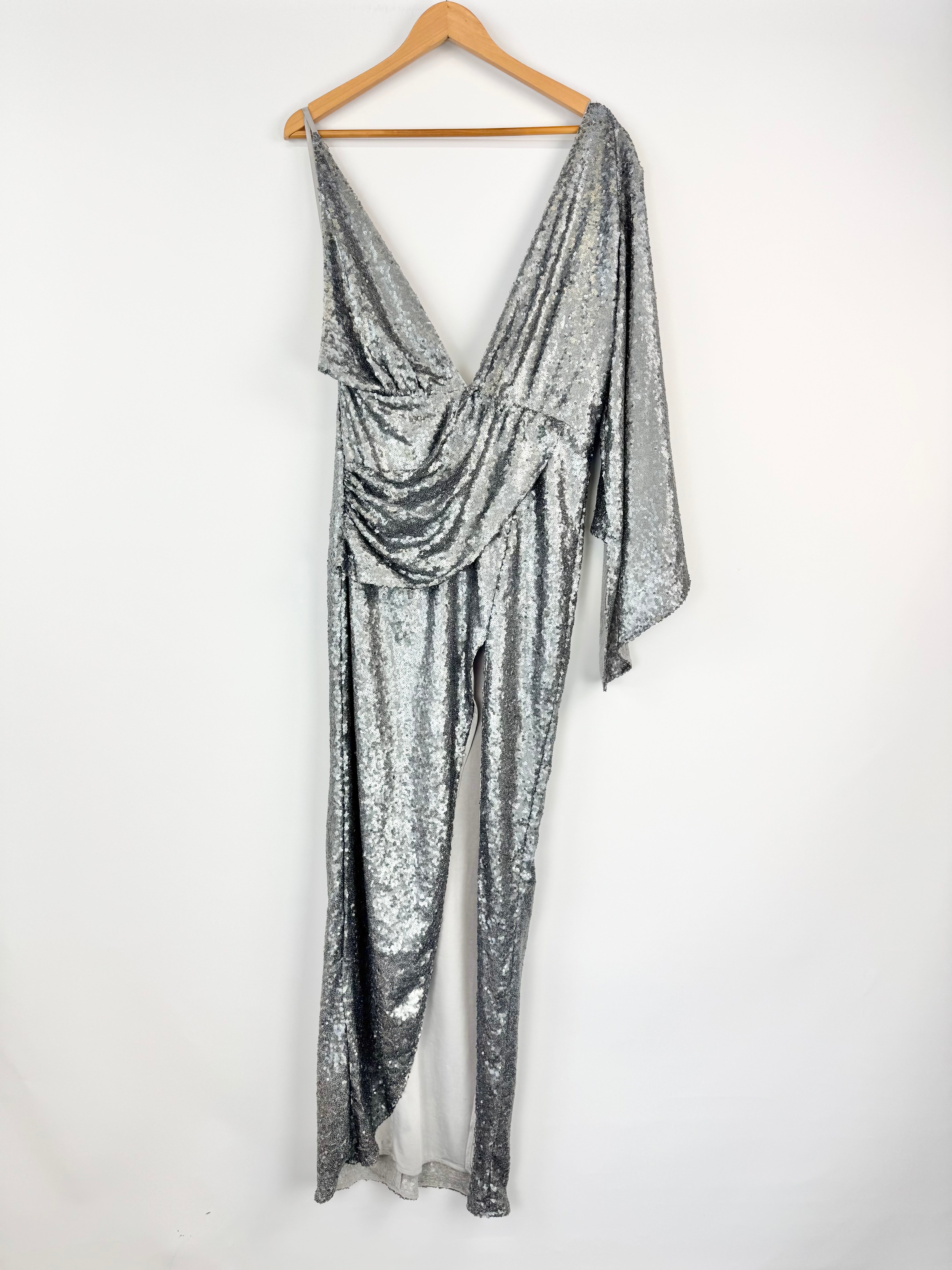 Luxe by Elle Zeitoune 'Tinley' Silver Sequined Gown NWT - AU14