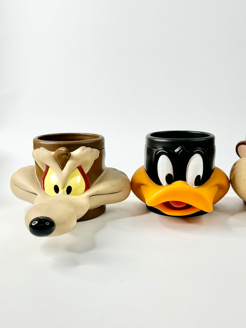 Vintage 90s Loony Tunes & Disney Mugs