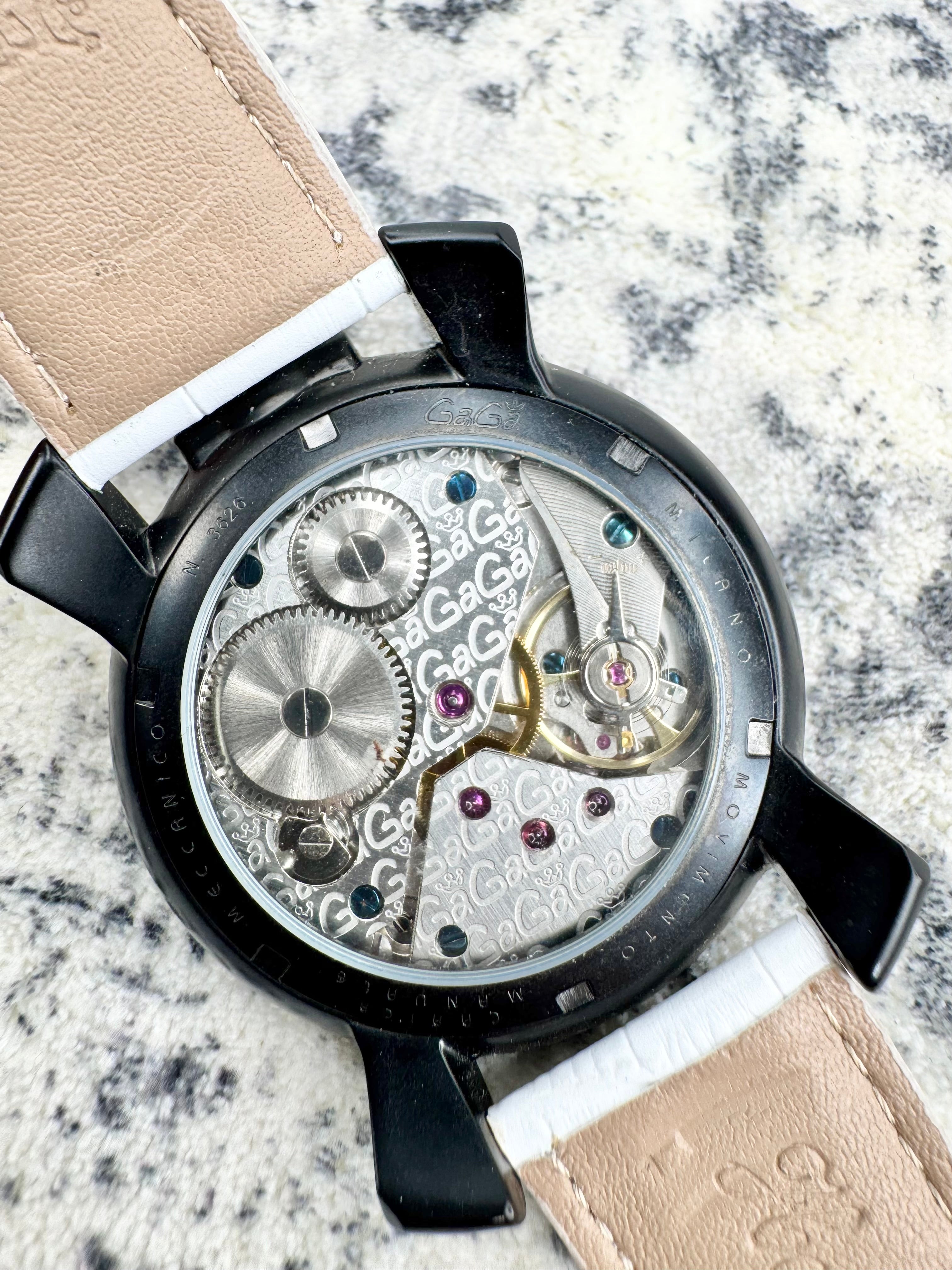Gaga Milano Italy XL Gold Face Multicolour Numeral Manuale Meccanico Watch
