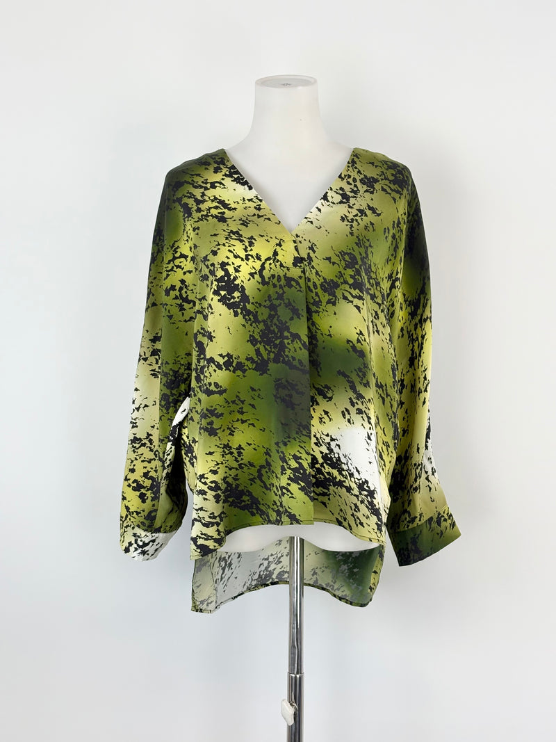 Go> by Go Silk Green & Black Patterned Blouse - AU8