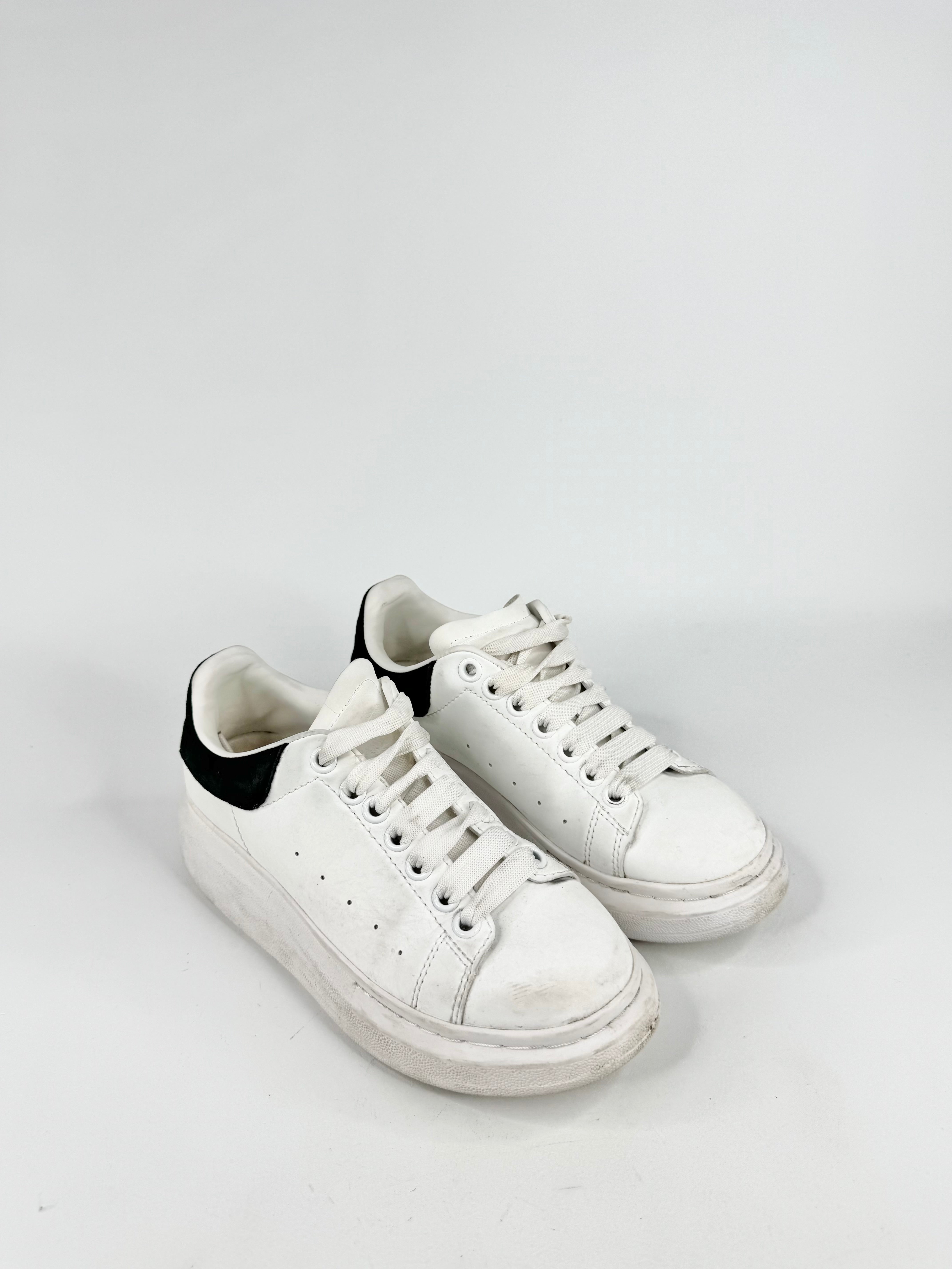 Alexander McQueen White Black Suede Trim Oversized Sneakers - EU37