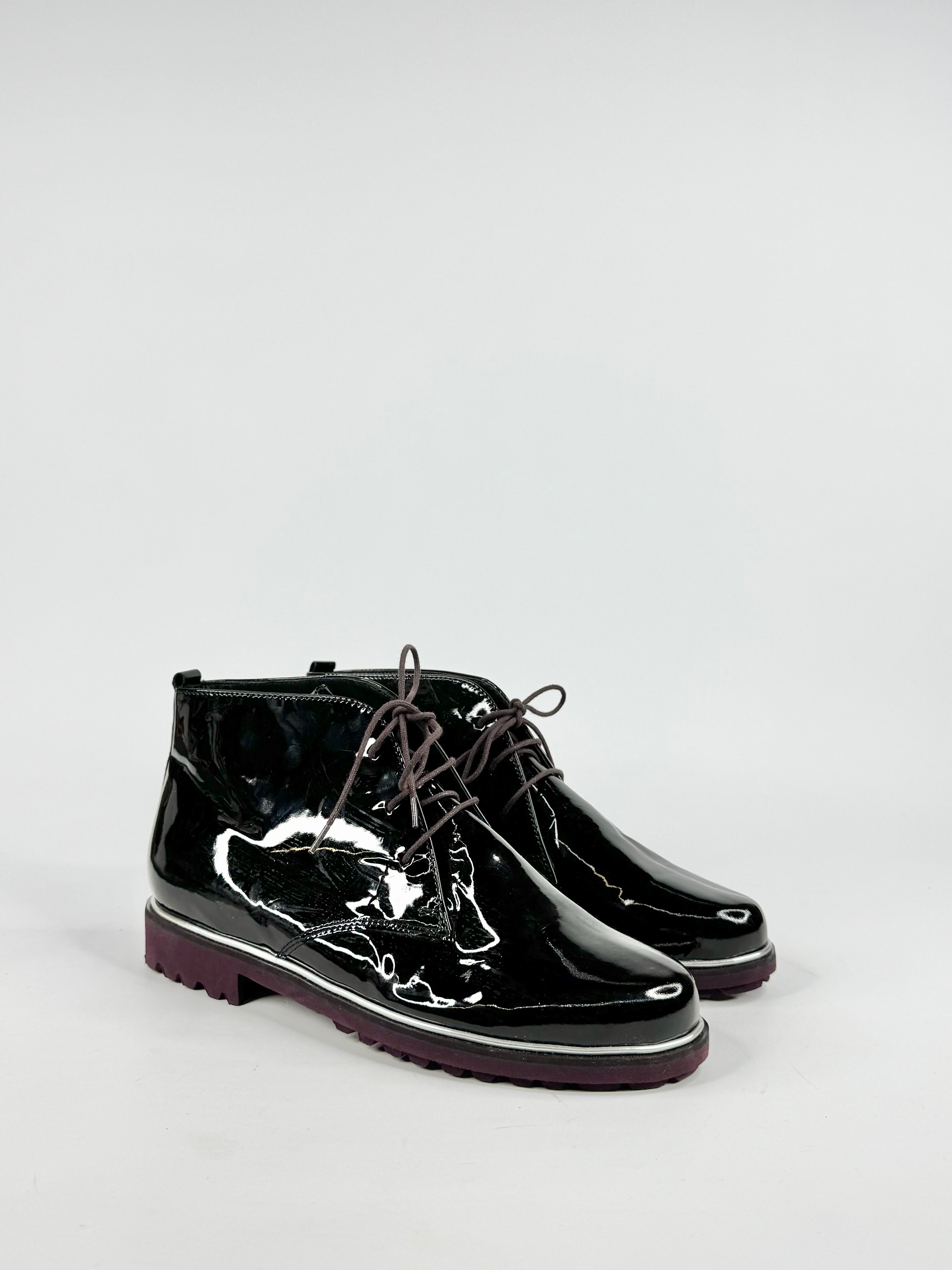 Hassia Patent Black Leather Lace Ups - EU37