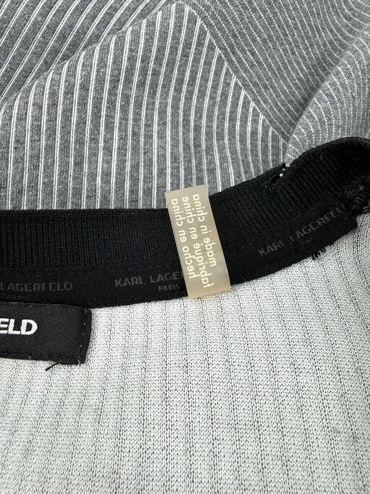Karl Lagerfeld Grey Diagonal Striped T-Shirt - L
