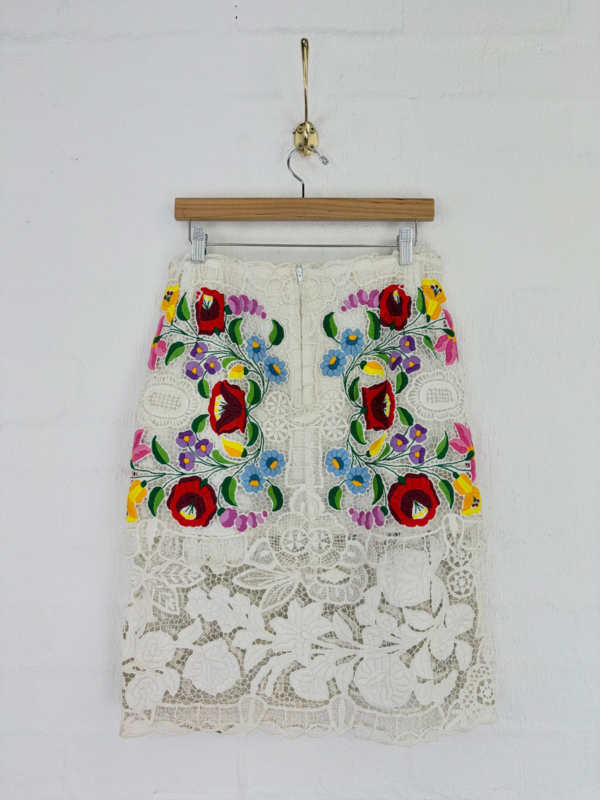 George Cross White Tiered Lace and Embroidered Skirt - AU10