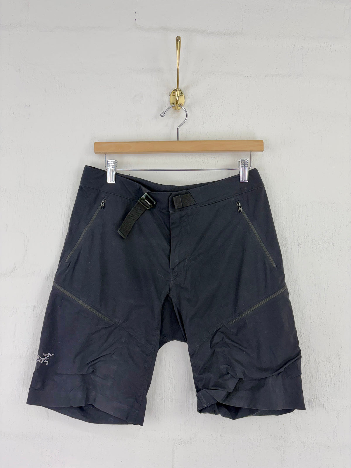 Arc'teryx Black 'Gamma Quick Dry' 11" Short - 30