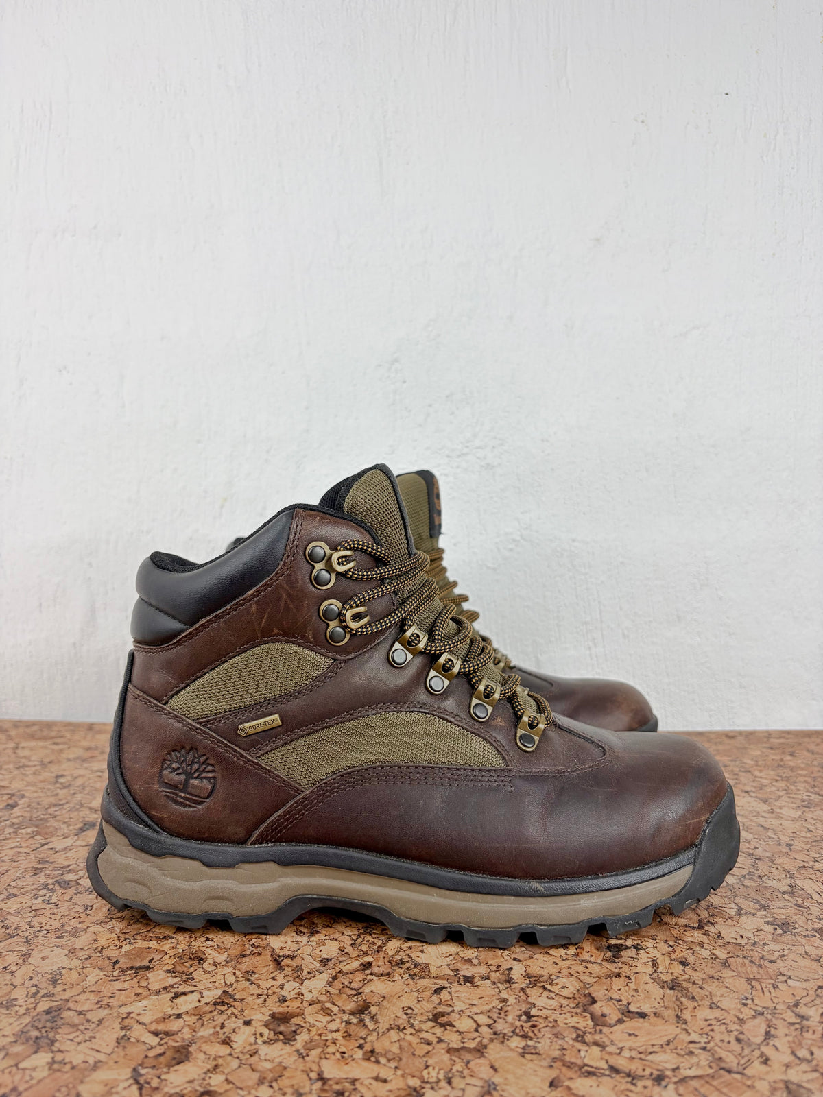 Timberland Leather Lace-Up Hiking Boot - EU41.5