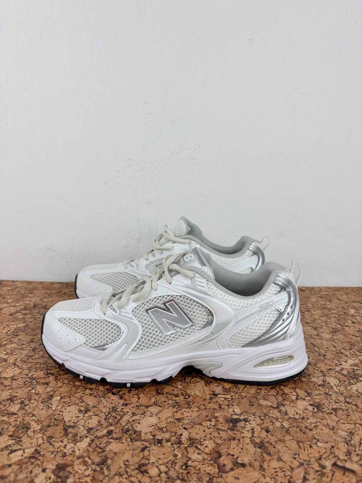 New Balance 530 White and Silver - EU38