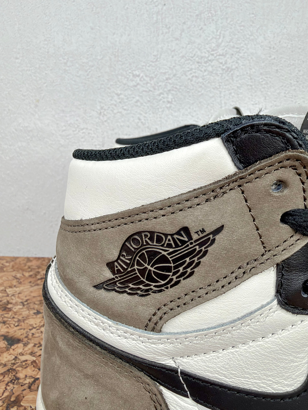 Nike Air Jordan 1 Retro High OG 'Dark Mocha' 2020 - EU40