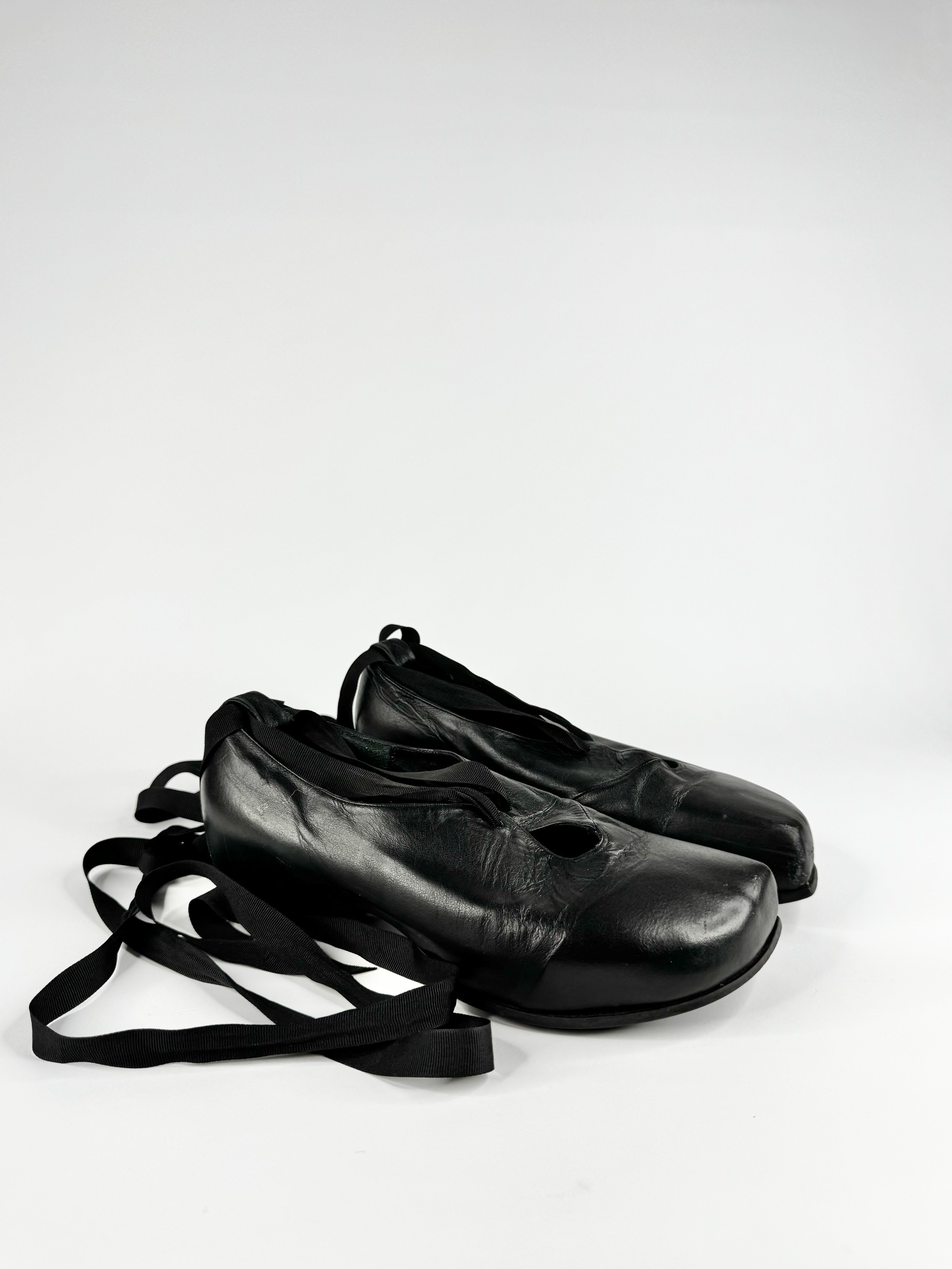 Preston Zly Black Lace Up Shoes - EU39/40