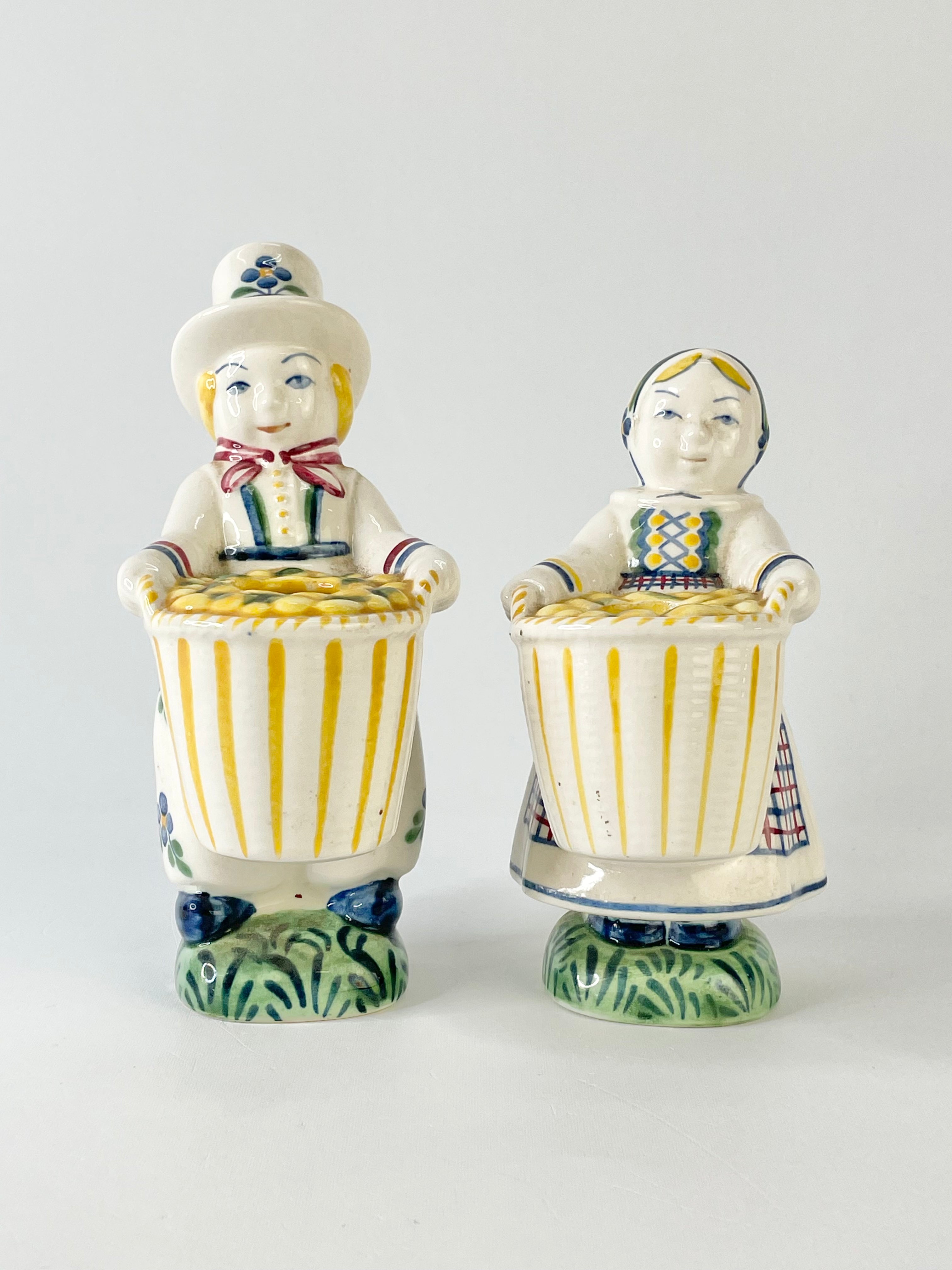 Vintage 40s Denmark Jus Aluminia Child Welfare Cousin Figurines