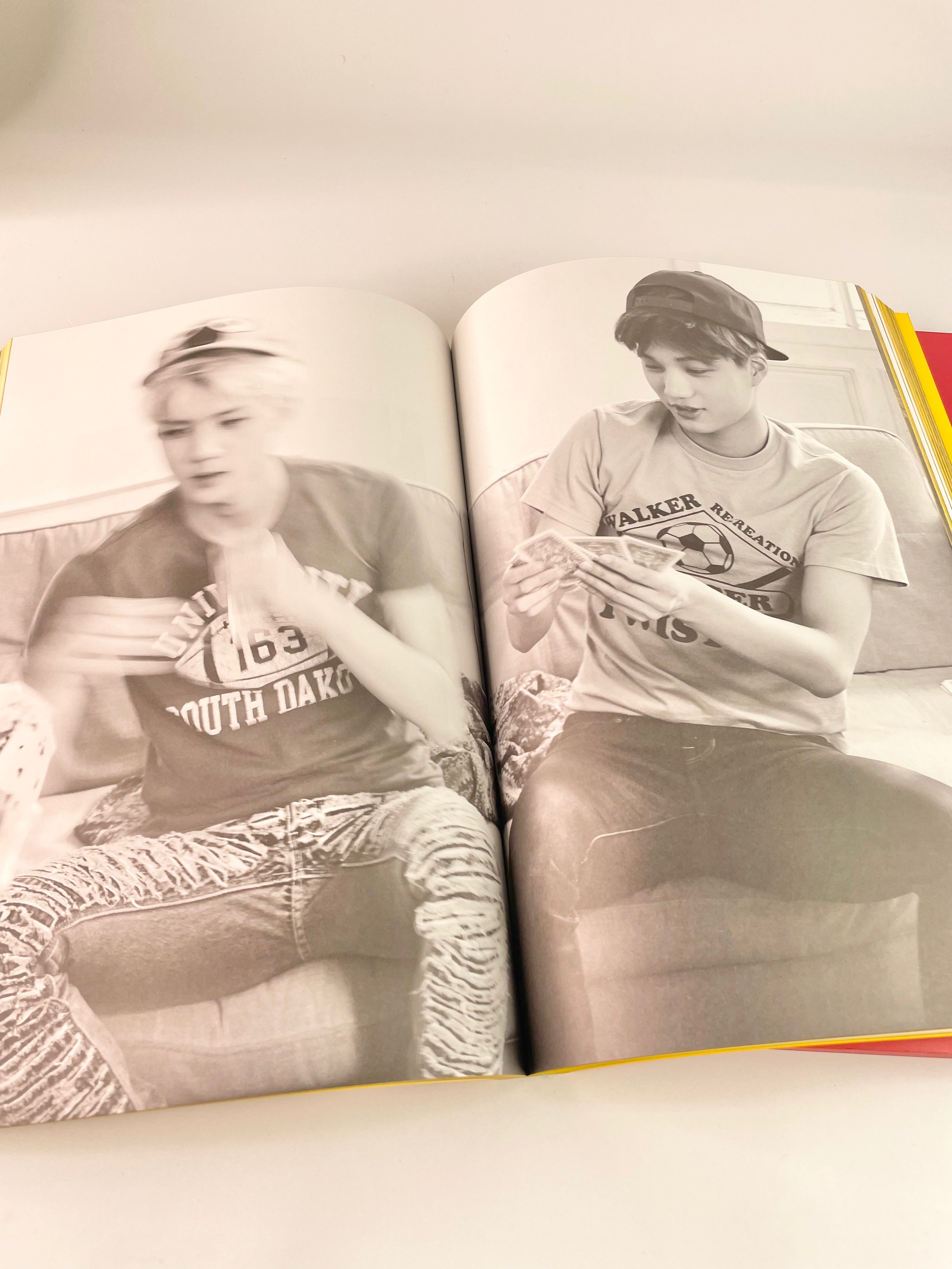 EXO Die Jungs Limited Edition Photo Book & CD Set