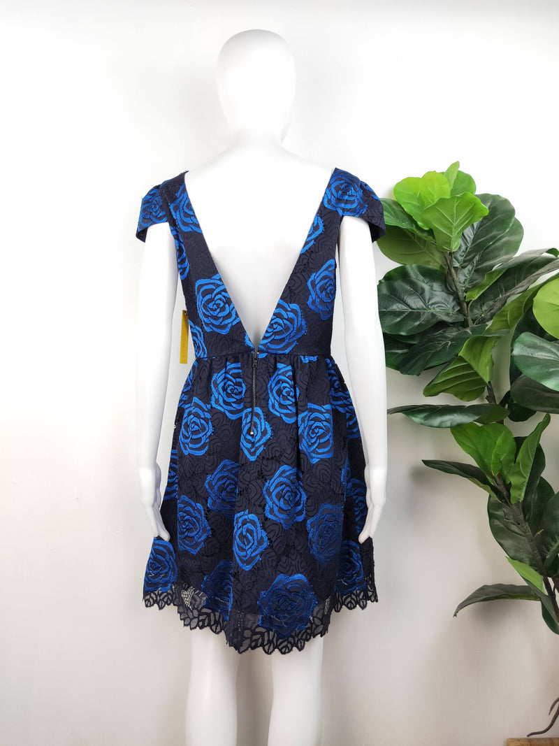 Alice & Olivia blue rose backless lace dress (size 6 US)