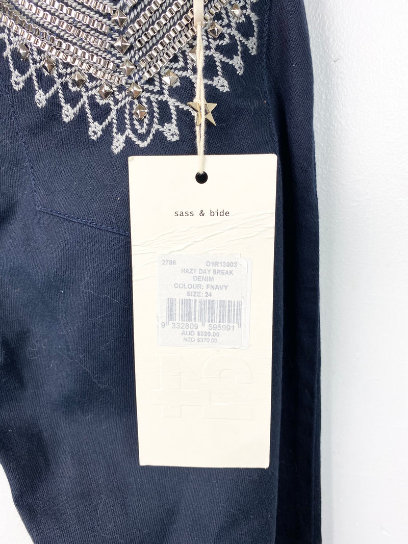 Sass and Bide NWTS Hazy Day Break Embellished Navy Jeans - Size 24