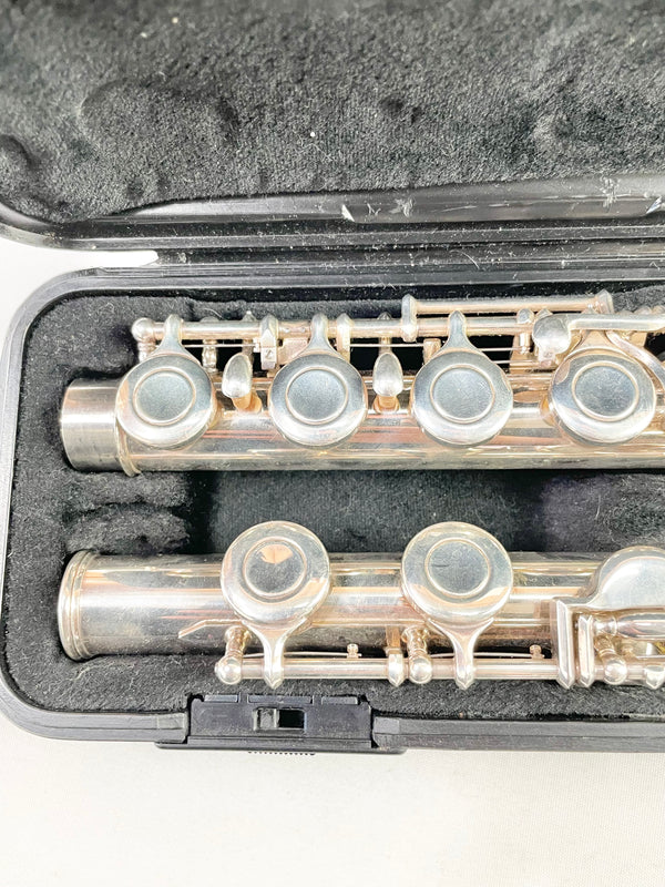 Yamaha YFL 211 Student Flute With Case