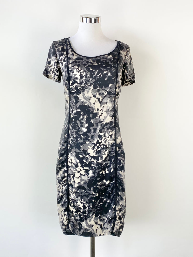 Laura Ashley Grey Silk Floral Midi Dress - AU6
