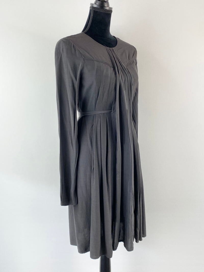 Scanlan Theodore Grey Pleat Tie Front Dress - AU8