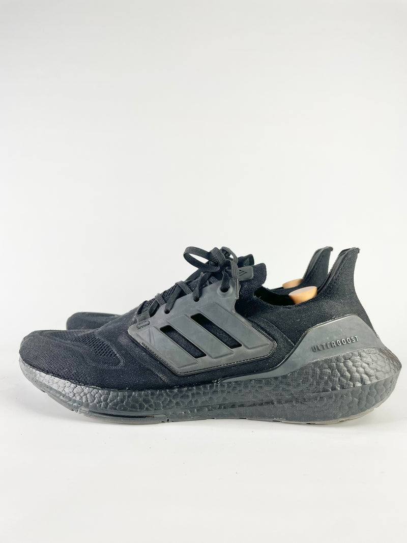 Adidas Ultraboost 22 Black Sneakers - EU46
