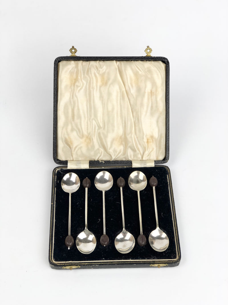 Set of Art Deco EPNS Coffee Bean Spoons in Box