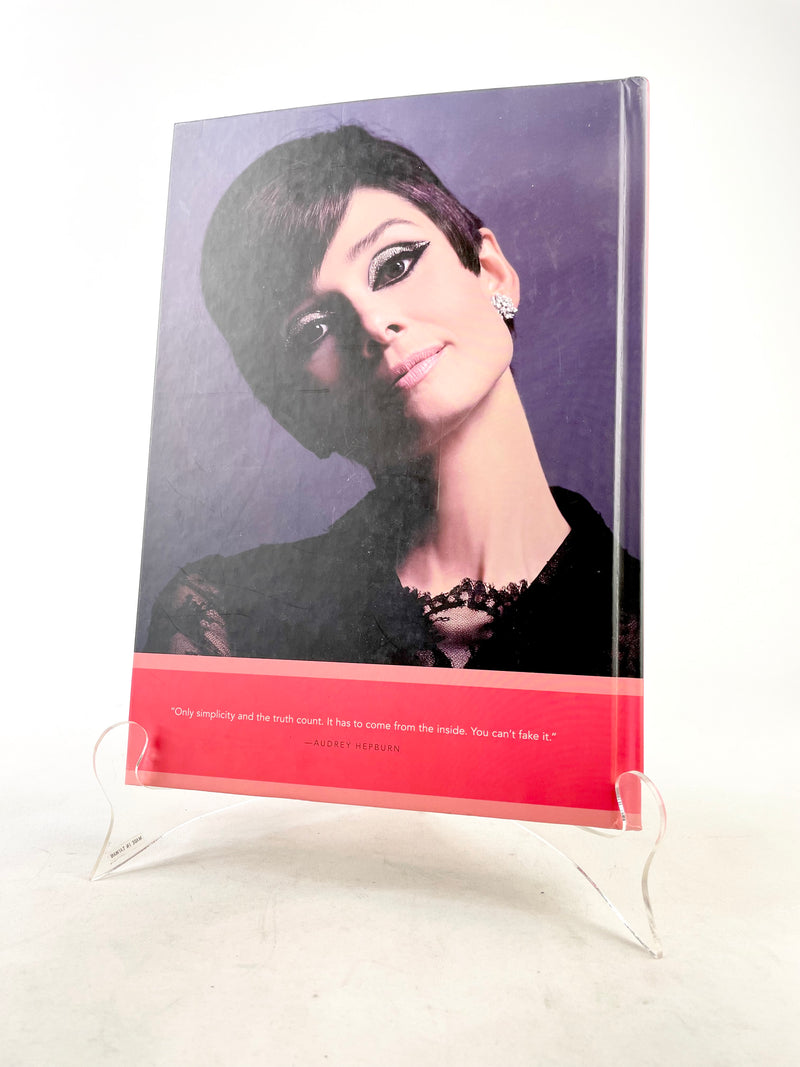 The Audrey Hepburn Treasures: Pictures and Mementos from a Life of Style and Purpose - Ellen Erwin & Jessica Z. Diamond
