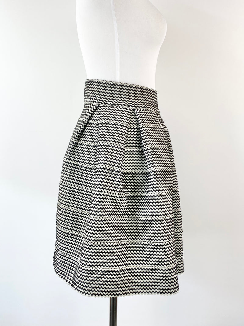Gracia Black & White Wiggle Pattern Skirt - AU8