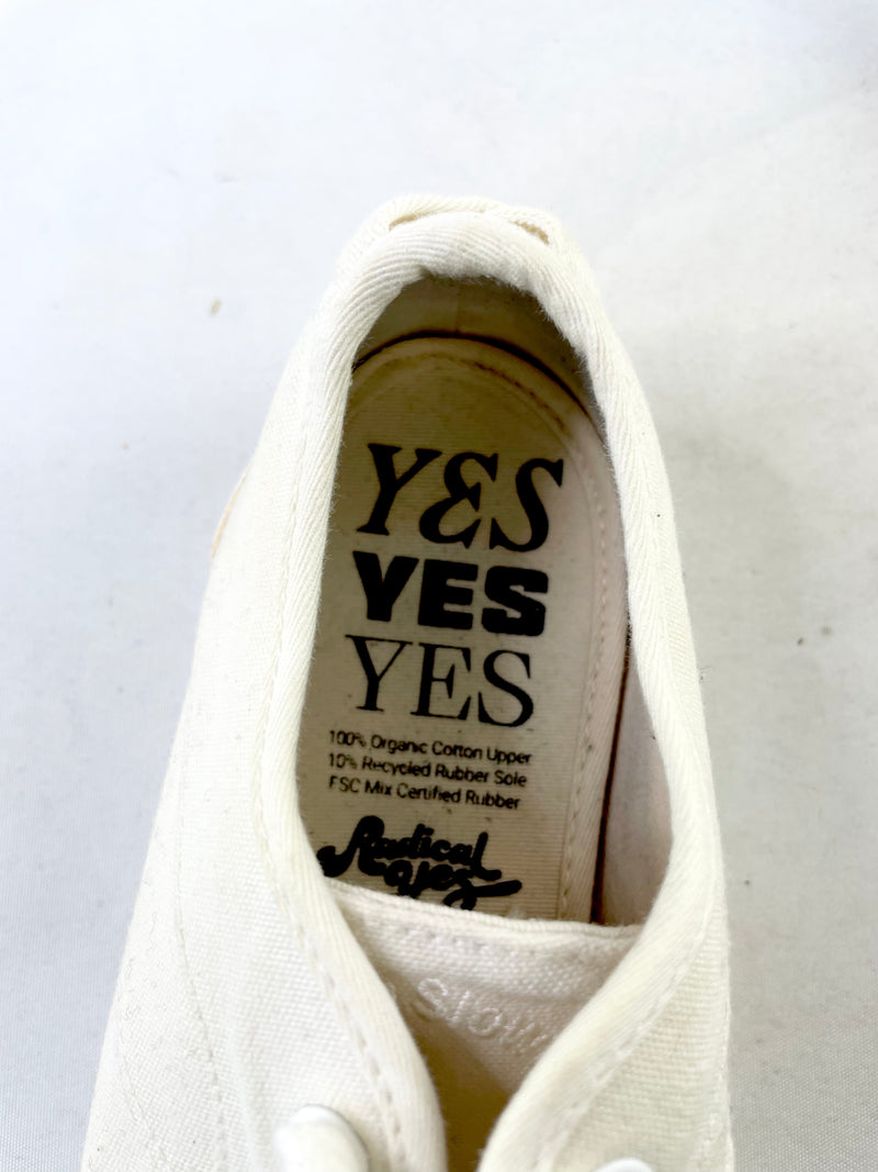 Radical Yes! Cream Canvas Sneakers - EU39