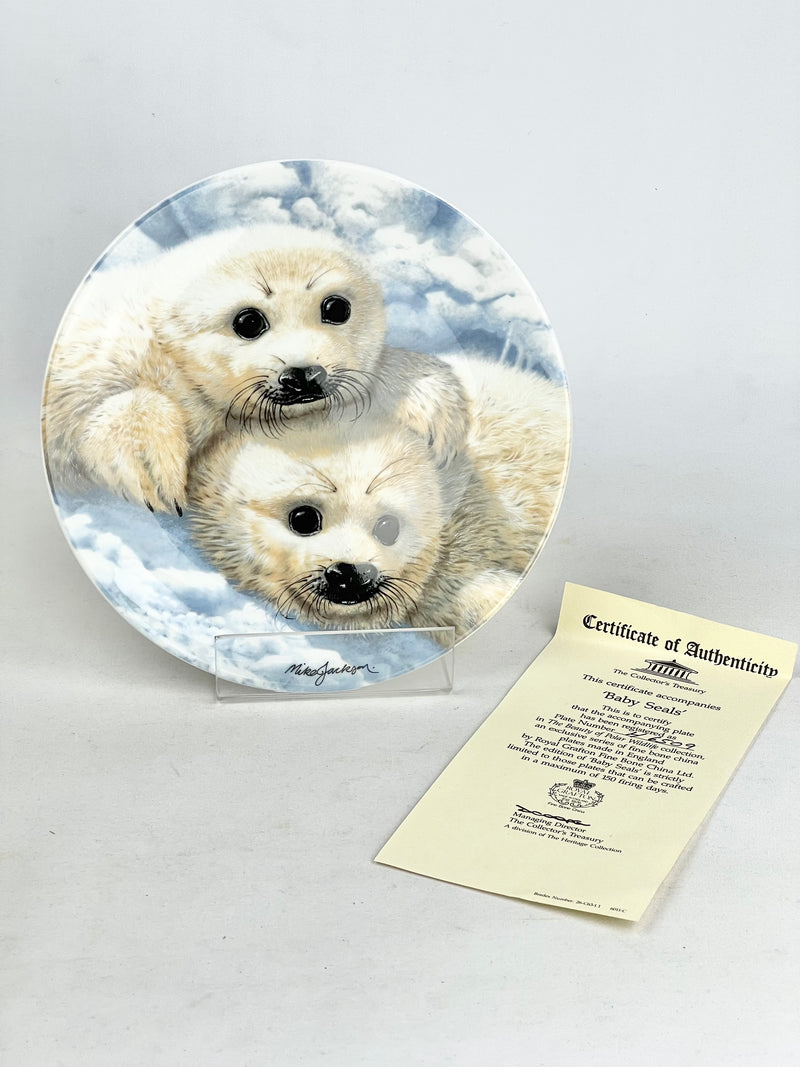 Royal Doulton 'Baby Seals' Polar Wildlife Collectible Plate