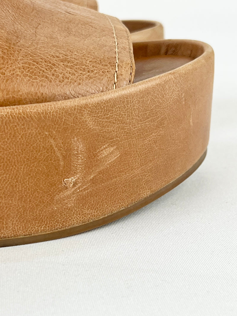 Gorman Tan Leather 'Sandstorm Platform' Sandals - EU41