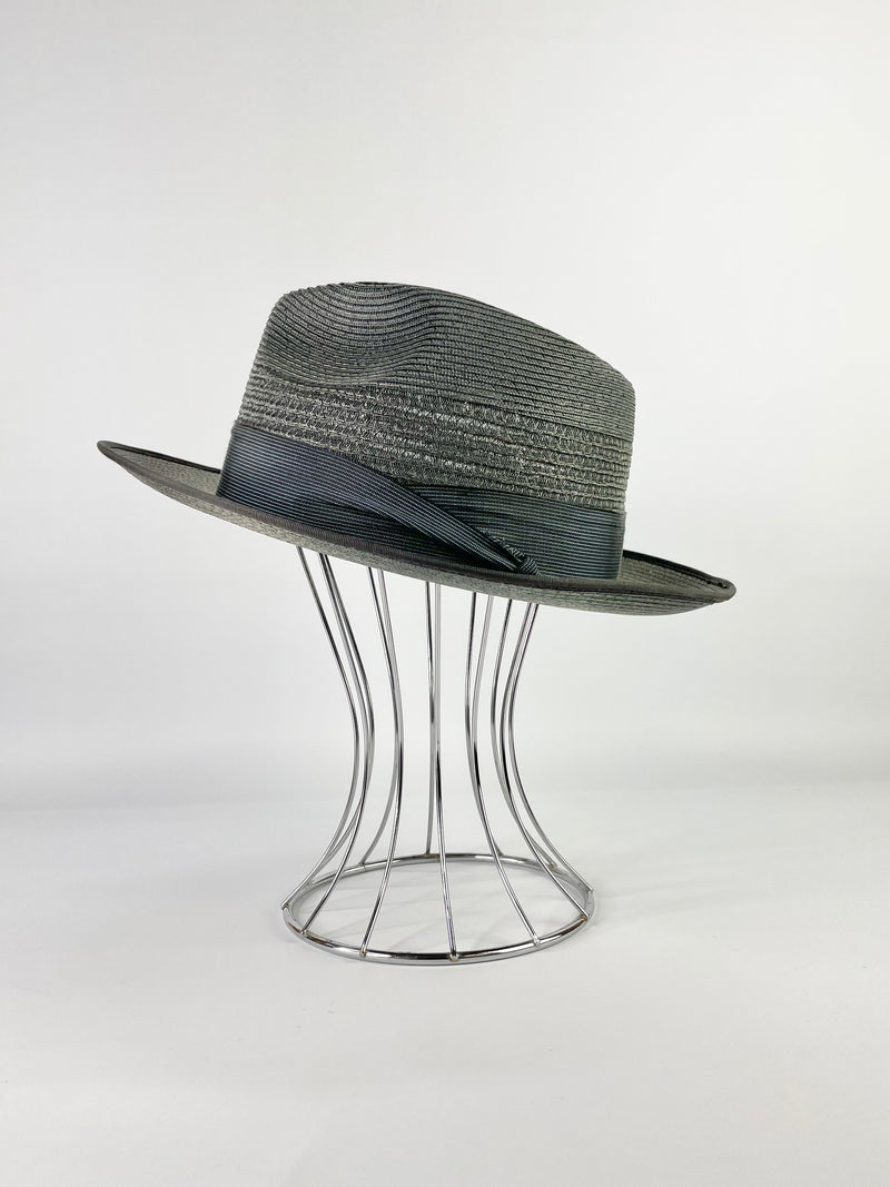 Akubra Capricorn Grey Straw Hat